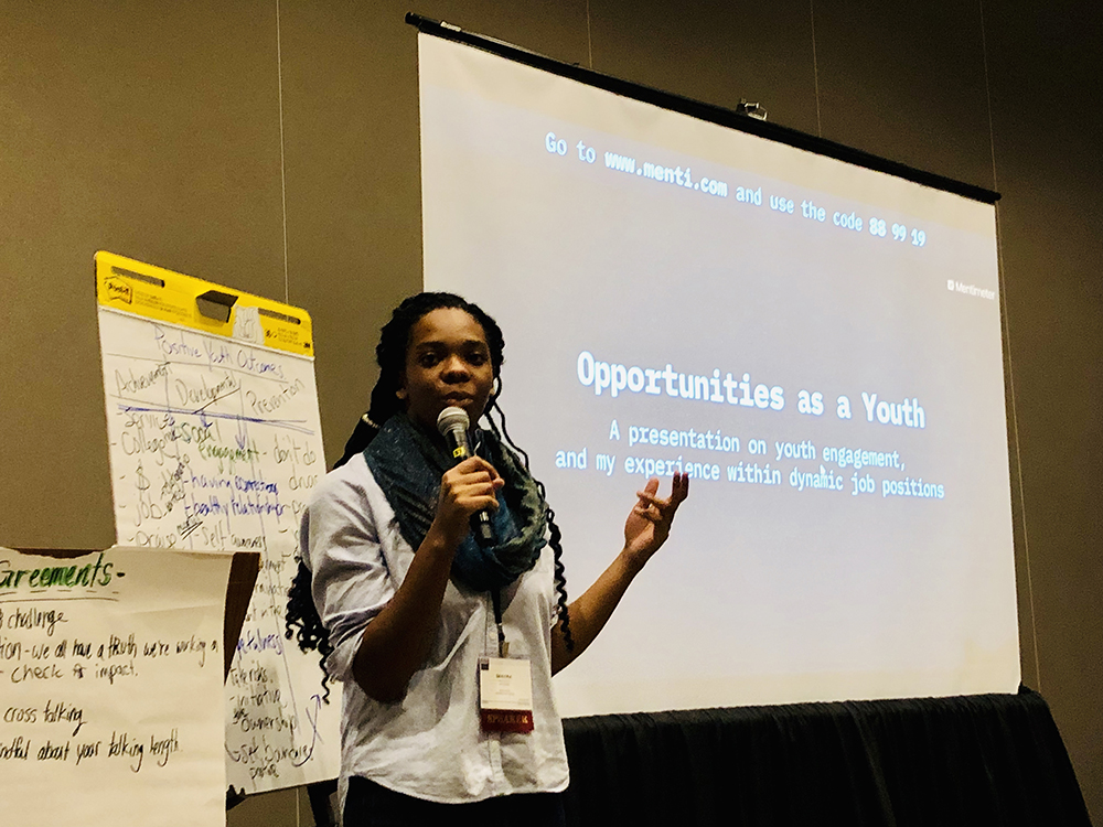 Sadira Bethae presenting at National Guild for Community Arts Education Conference